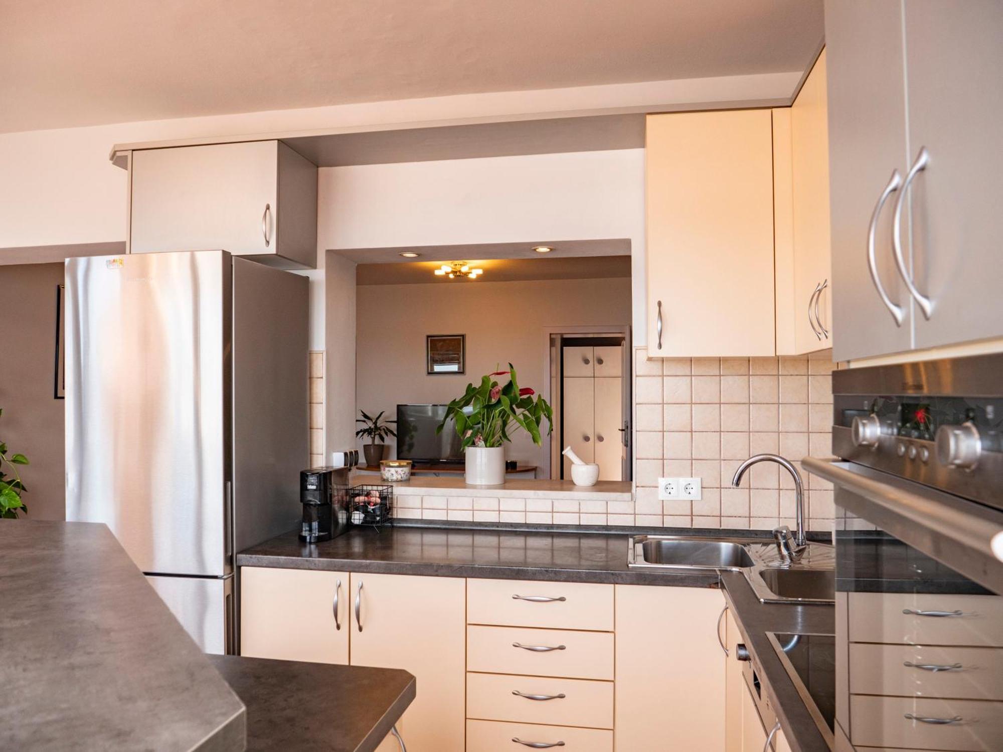 Apartment Jelka- Center Of ฮวาร์ ภายนอก รูปภาพ